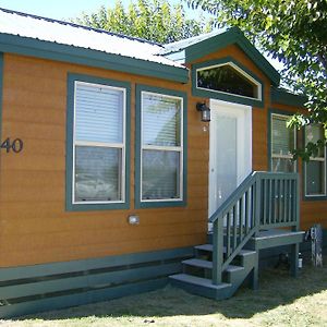 One-Bedroom Cottage